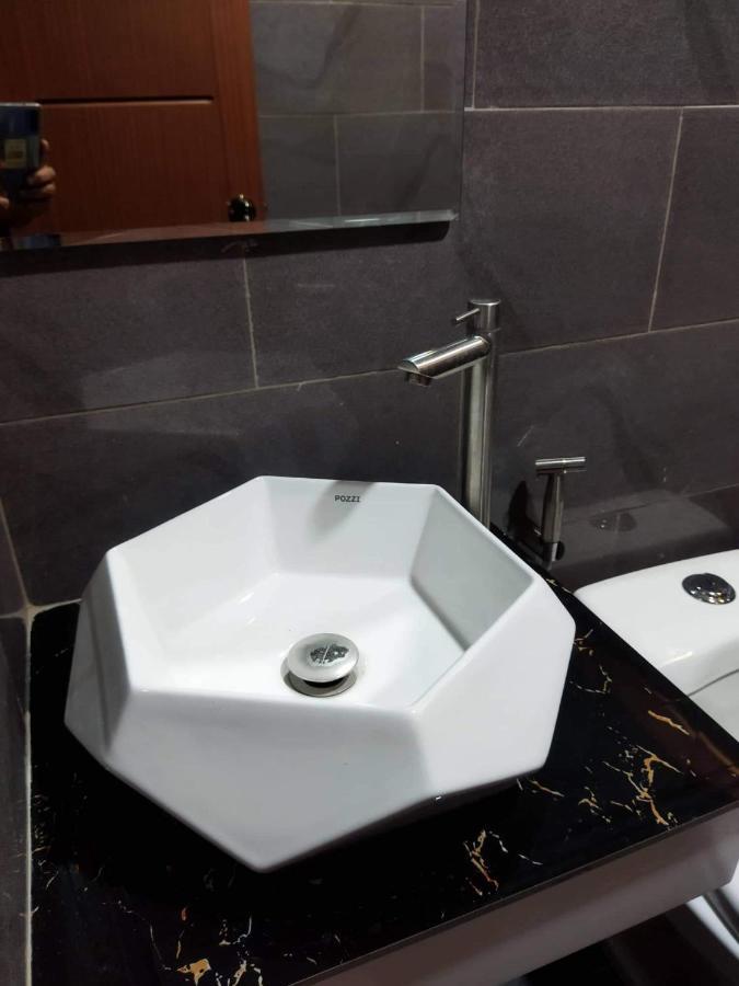 Sky Traveller Suites Панглао Экстерьер фото