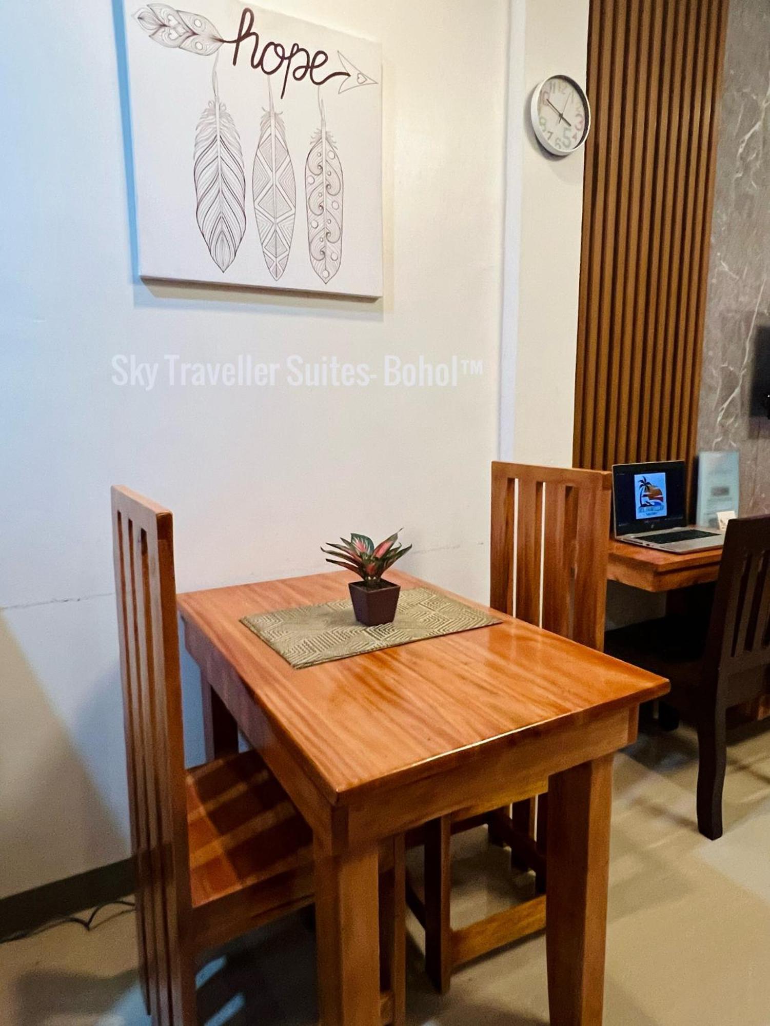 Sky Traveller Suites Панглао Экстерьер фото