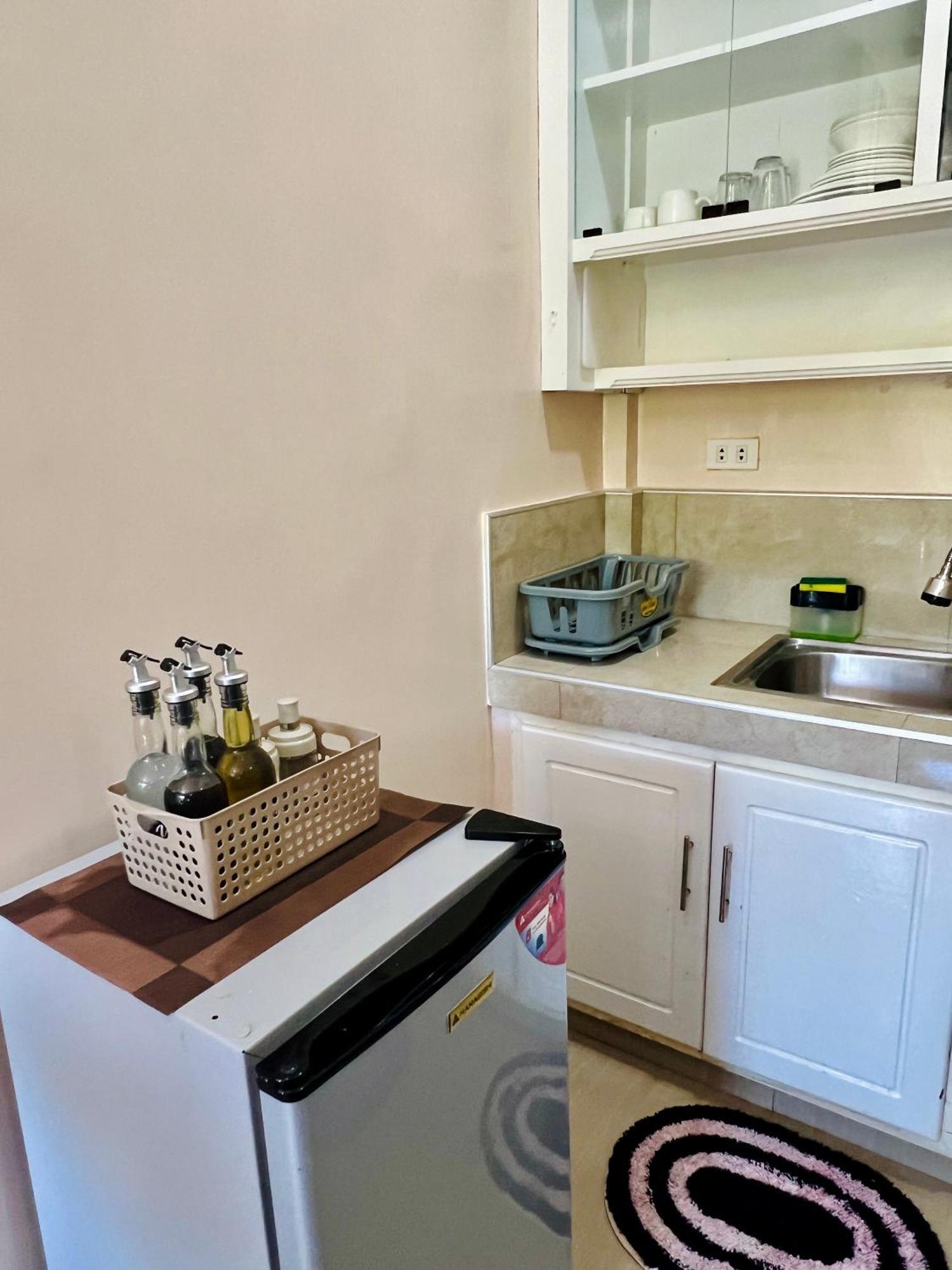 Sky Traveller Suites Панглао Экстерьер фото